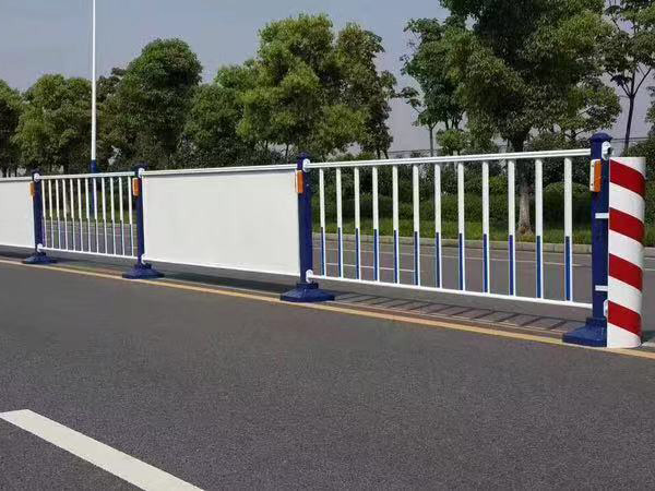 道路護(hù)欄